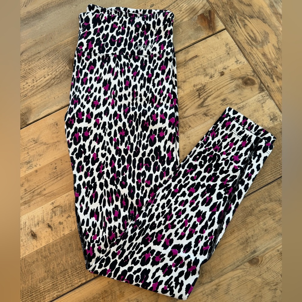 Lorna Jane Leopard Leggings